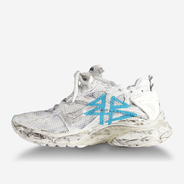 Balenciaga Graffiti Runner Sneaker – ZAP Balenciaga Graffiti Runner Sneaker – ZAP