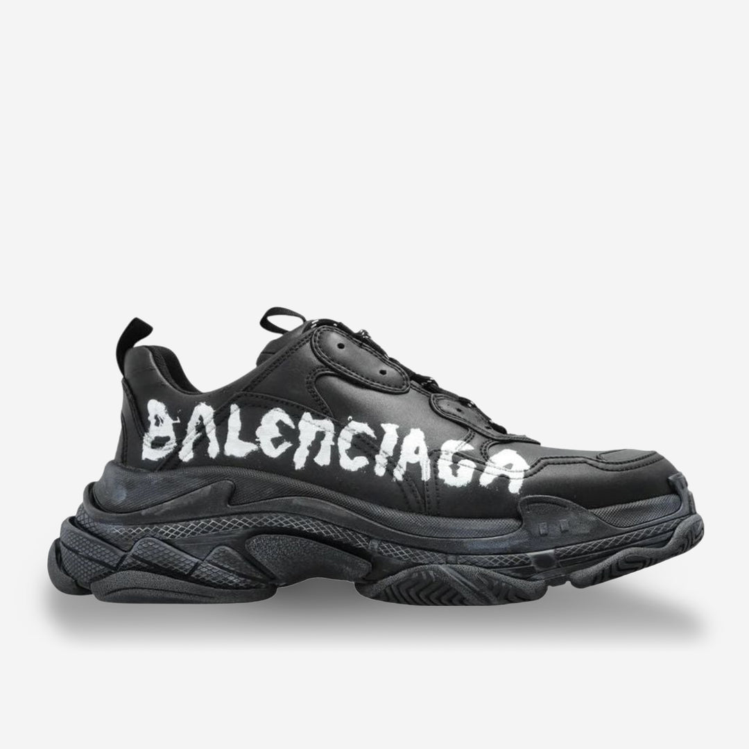 【BALENCIAGA/バレンシアガ】TRIPLE S PAINT LOGO Balenciaga Triple S Paint Logo Sneakers – ZAP