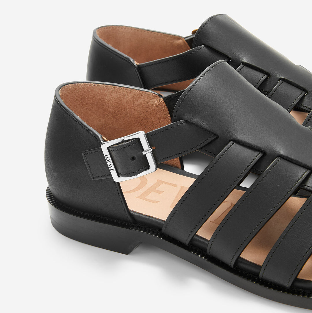 【中古美品】LOEWE ZAPATO BAILARINA NAPA サイズ37 Loewe Campo Waxed Calfskin Sandal – ZAP