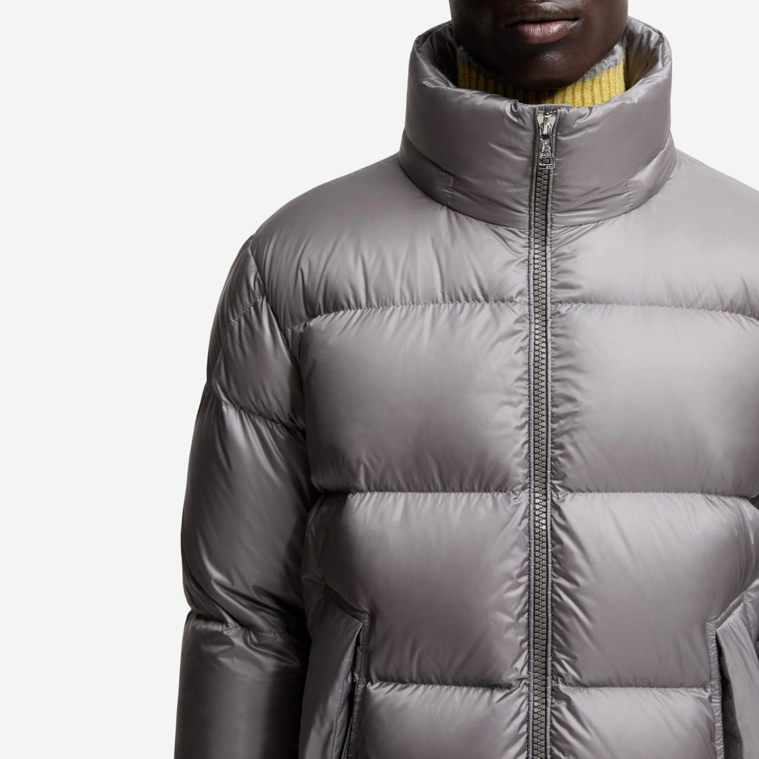 MONCLER コテュロイ ハイウエスト トラウサ 932A00019 5985820N MONCLER コテュロイ ハイウエスト トラウサ 932A00019 5985820N