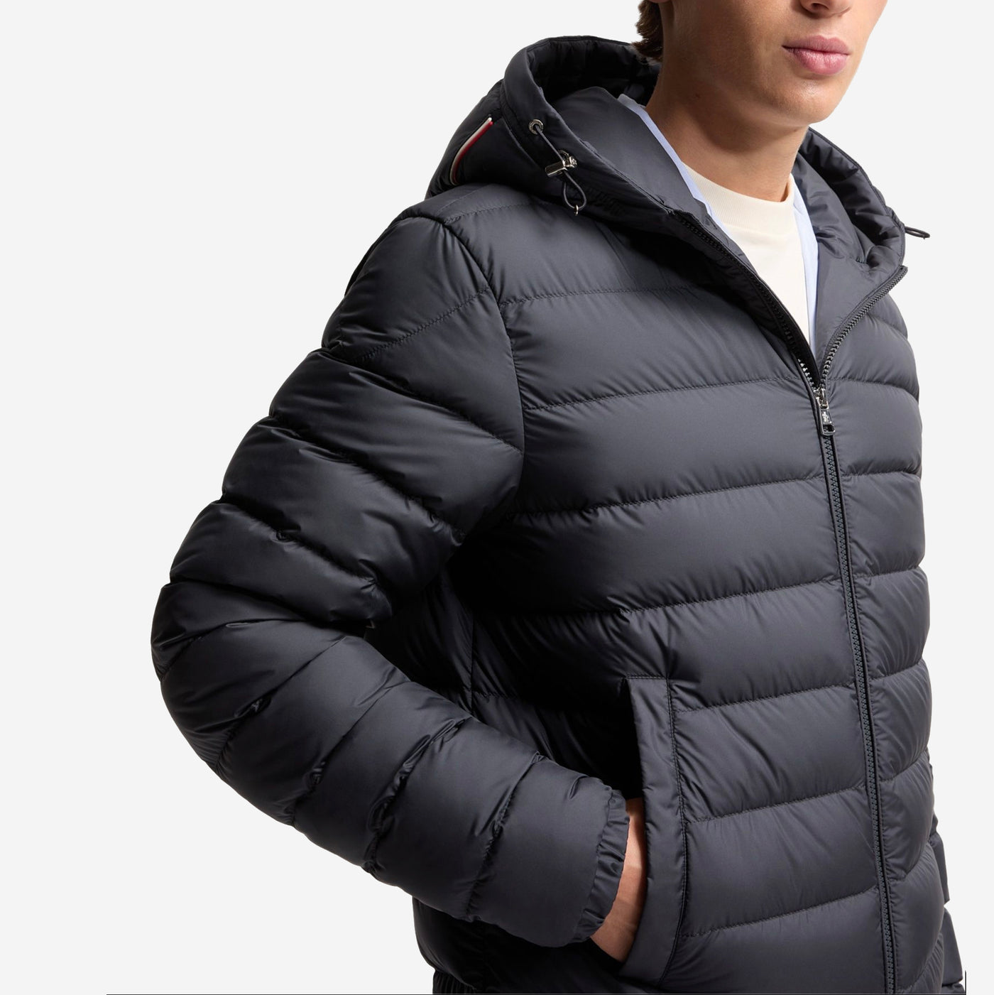 Moncler Vermeille Hooded Short Down Jacket