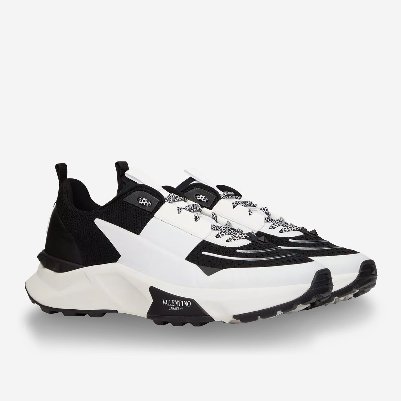 Valentino Garavani True Act Low Top Sneaker