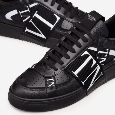 Valentino Garavani Low-Top VL7N Bands Sneaker