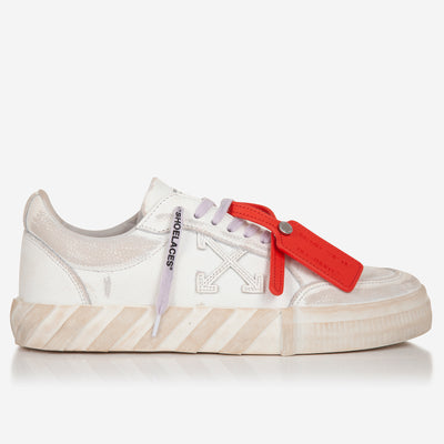 Off-White Low Vulcanized Distressed Sneaker