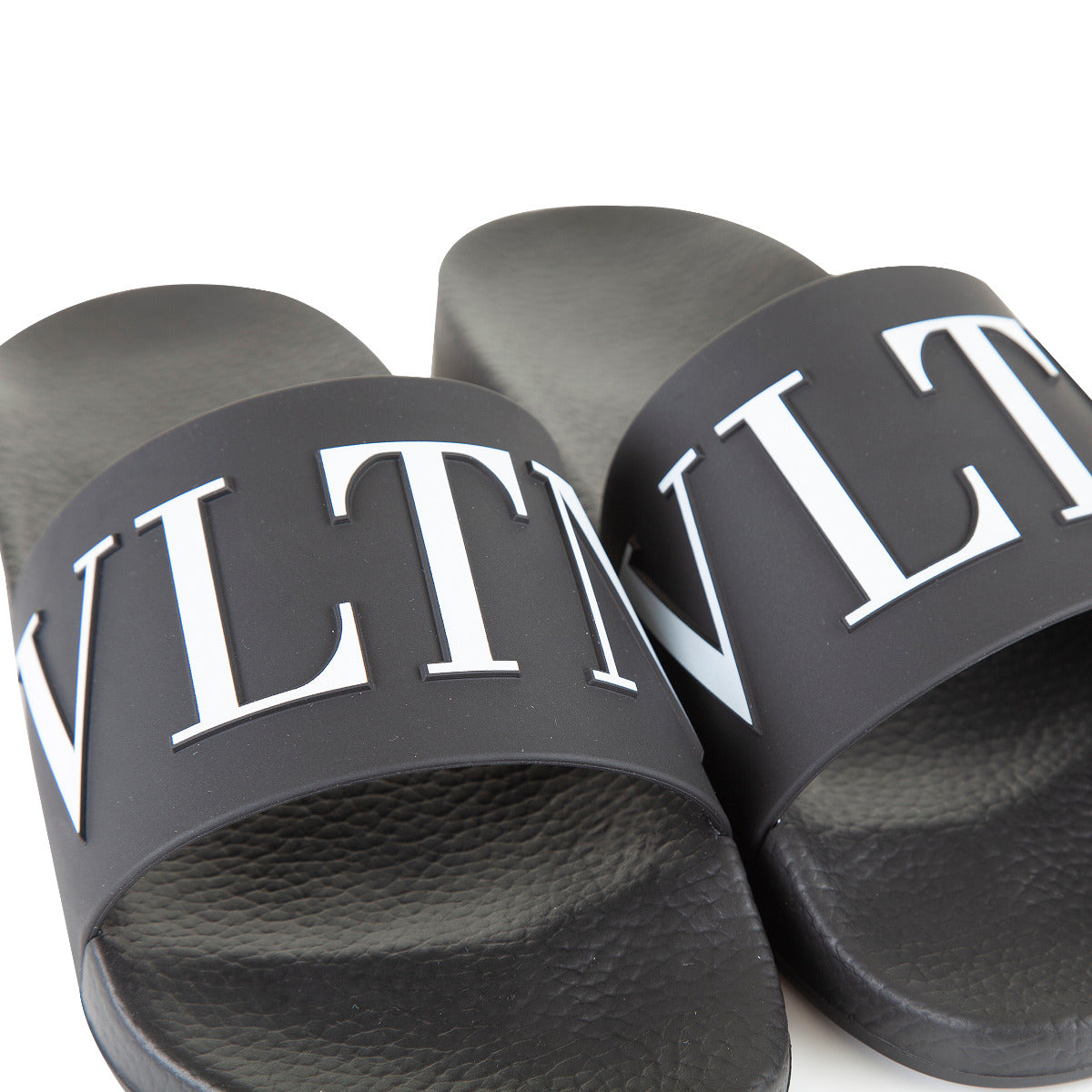 Valentino Garavani Raised VLTN Logo Slides